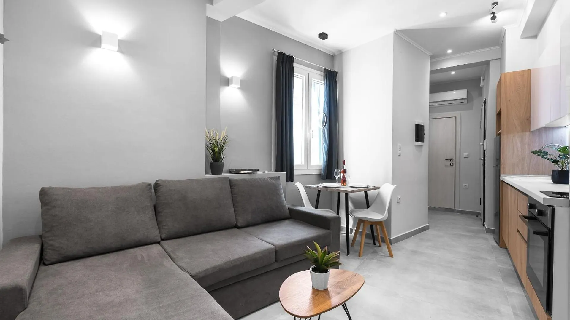 Upper Floor, The Luxury Suites Soluň